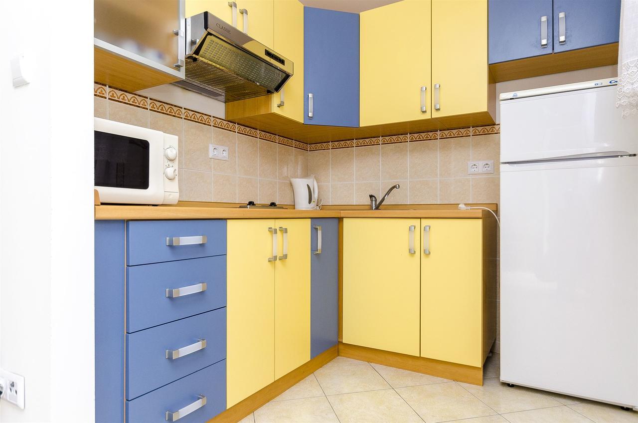 Apartments Krusica Трогир Екстериор снимка